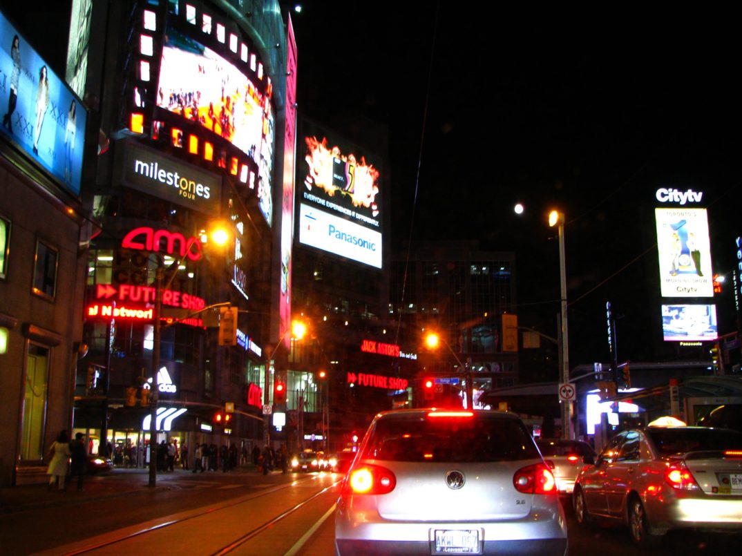 "Dundas Square" by Michael Gil liscened under CC BY 2.0 (via Flickr)