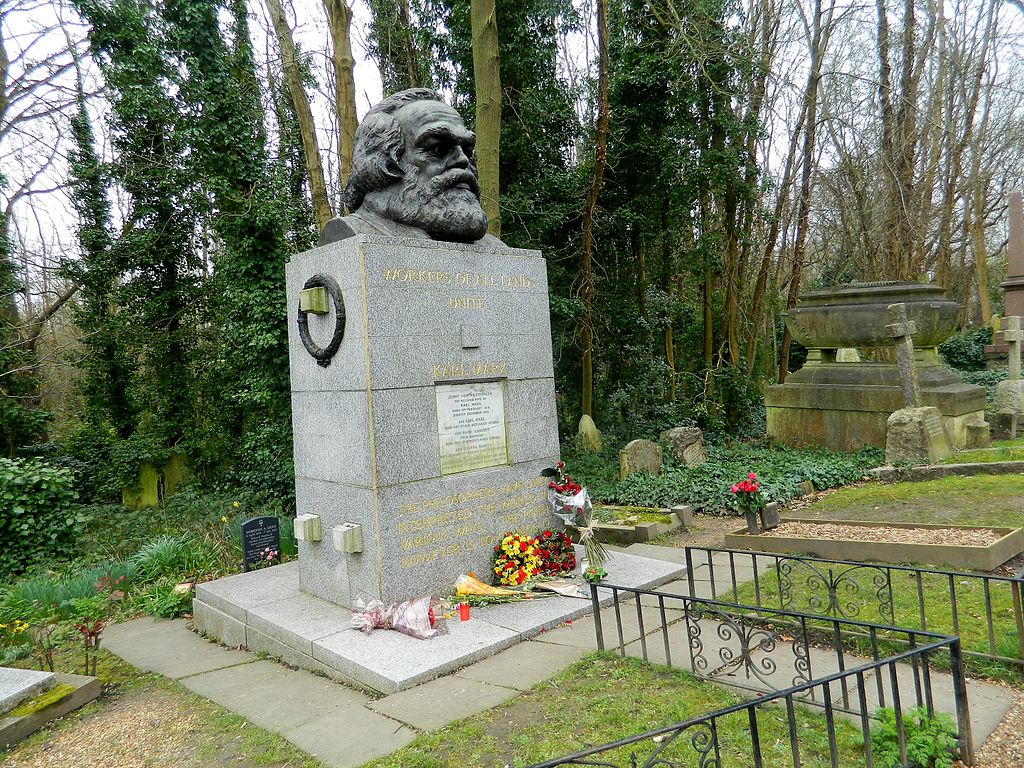 photograph of the grave and memorial to Karl Marx