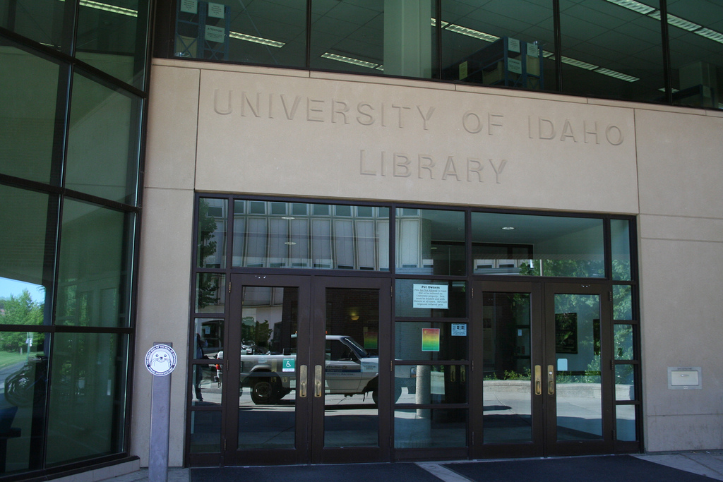 Photograph of the stone facade of the University of Idaho Library
