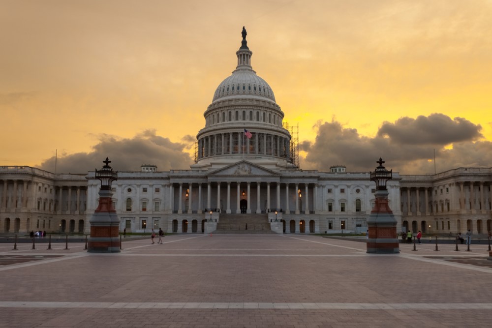 photograph of US Capitol building at dawn