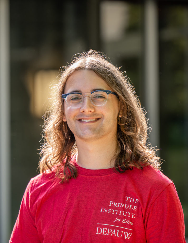 Color photograph of Skylar Niles, a Prindle Institute Hillman intern